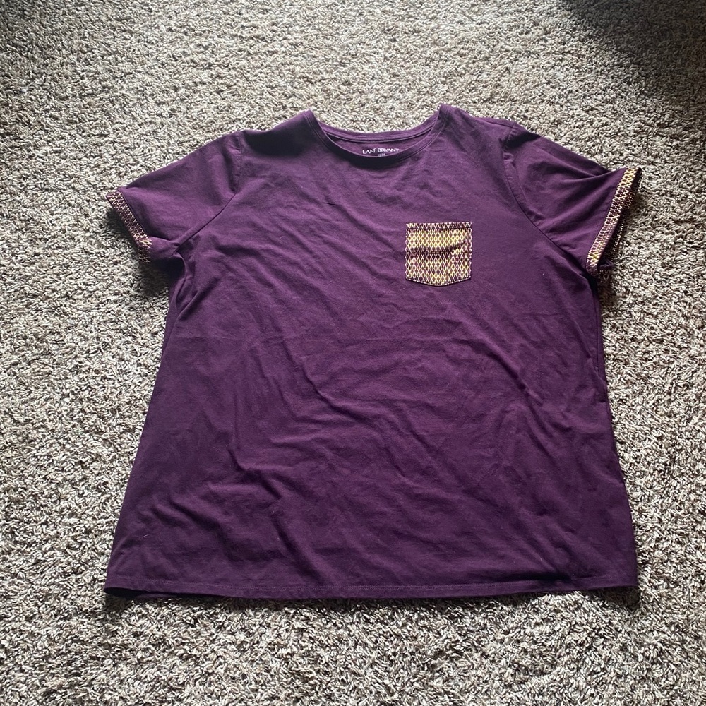 Women’s pocket tee